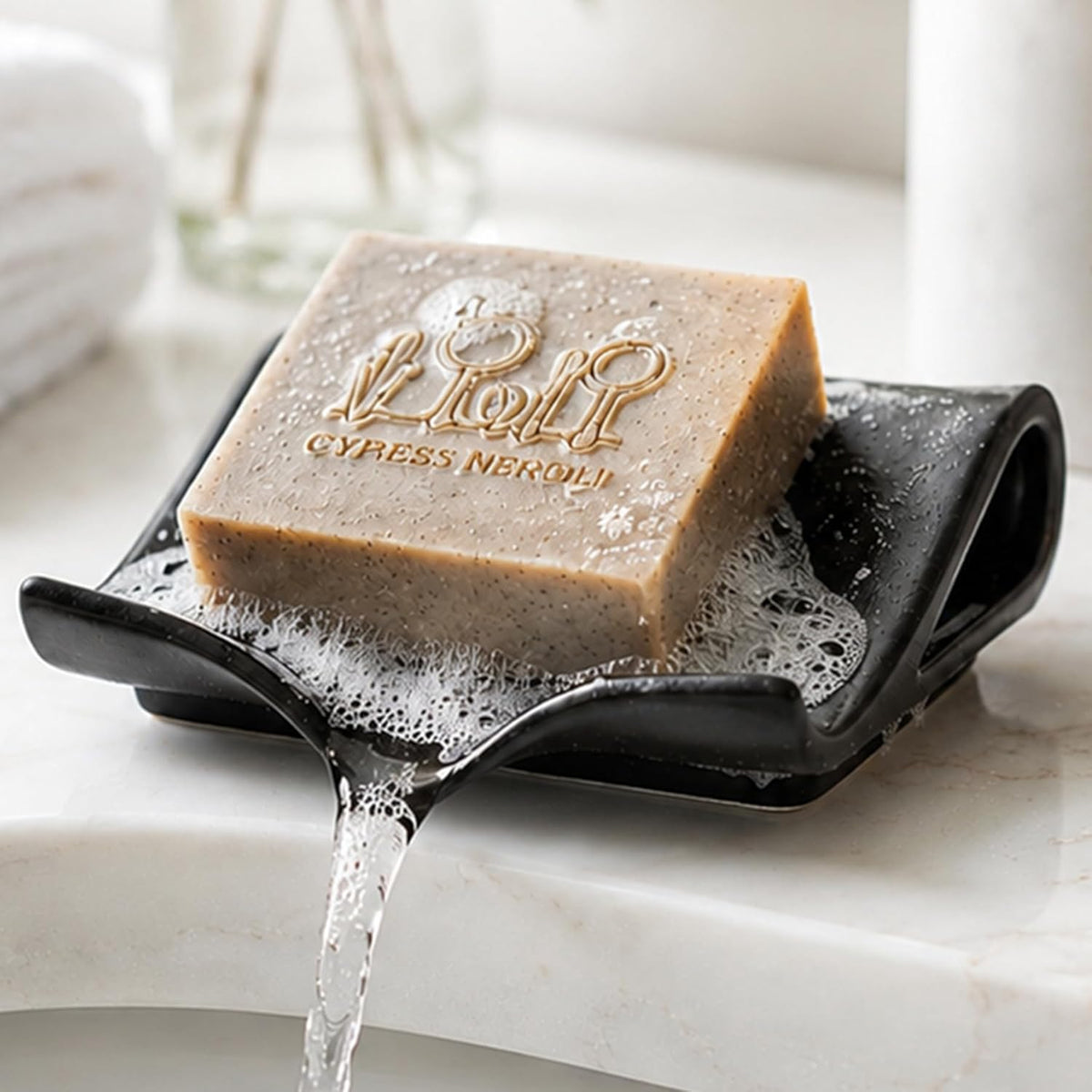 Zoeeker Self-Draining Soap Dish, Ceramic Bar Soap Holder with Drainage